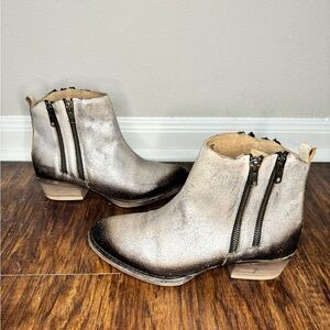 CIRCLE G - KICK THE DUST UP CORRAL BOOTIES